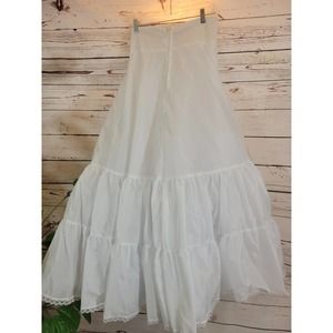 David's Bridal Crinoline White Petticoat Wedding Slip Underskirt Size 16